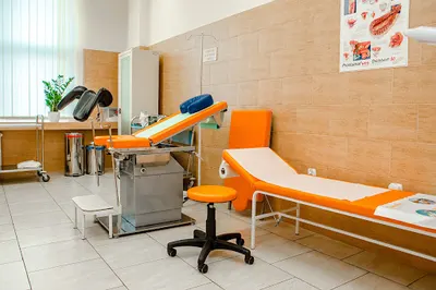 POLIKLINIKA DĄBROWSKA PRINN Sp. z o.o.